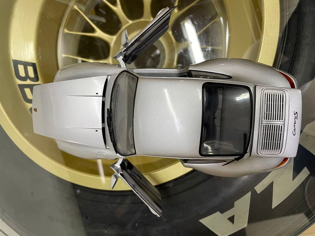 UTモデル　ポルシェ911カレラS