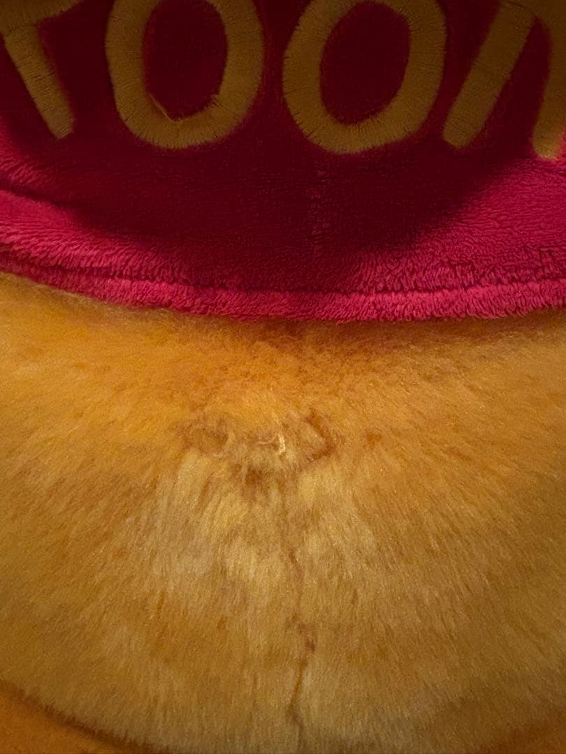 ディズニーストア限定　特大くまのプーさん　ぬいぐるみ　座高約56cm