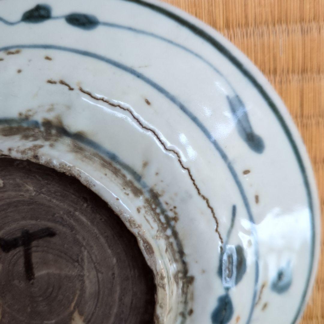 青い絵付けの陶器製平皿　呉須手　皿　骨董品