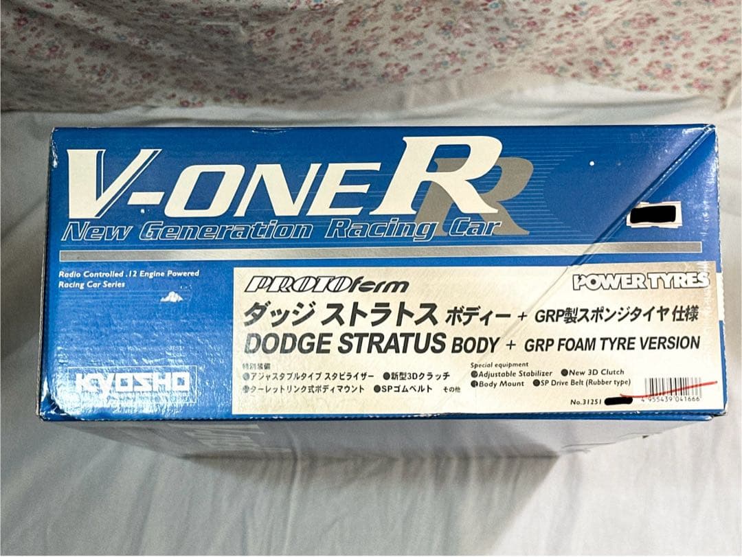 Kyosho・京商★V-ONE RRダッジ ストラトス ボディー エンジンRC車