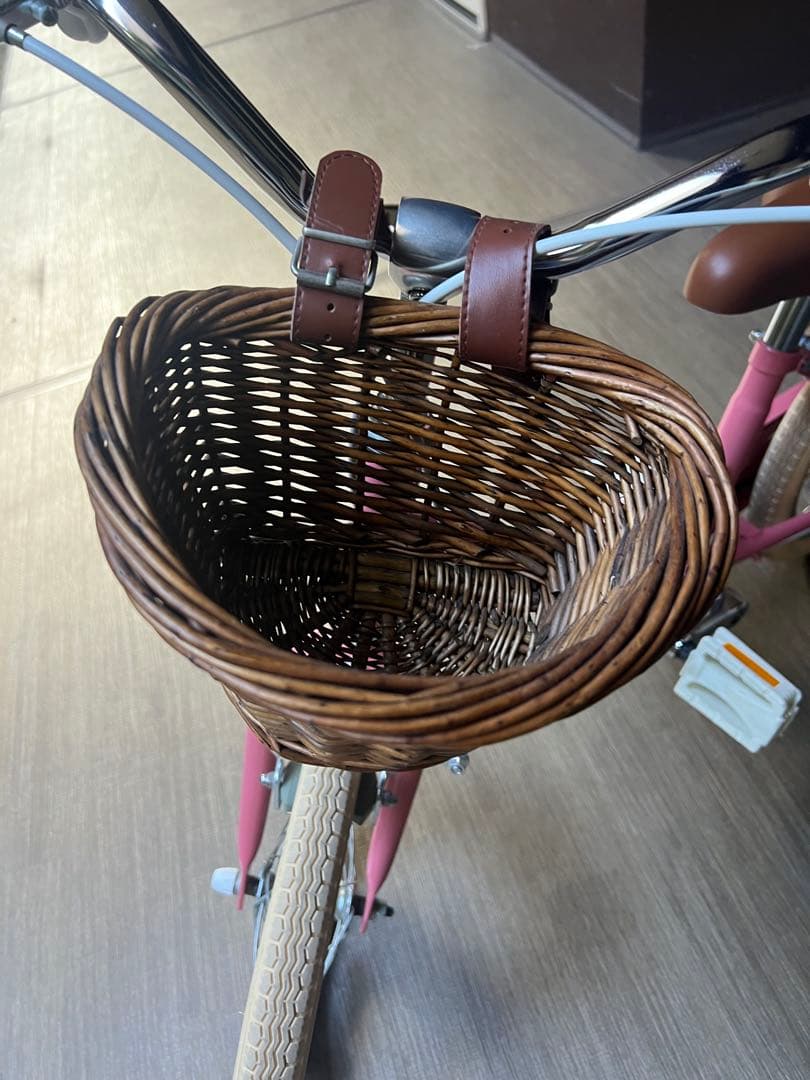 【美品】little tokyobike カラーモモ16インチ バスケット付き