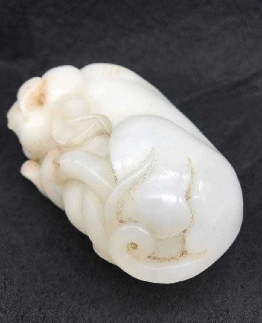 中国古美術　清時代　和田玉　純暖和田白玉彫り　縁起と財宝　豚　瑞猪(F-22)
