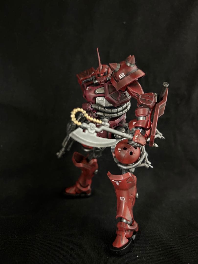 HG軍警ザク　シャアカラー仕上げ