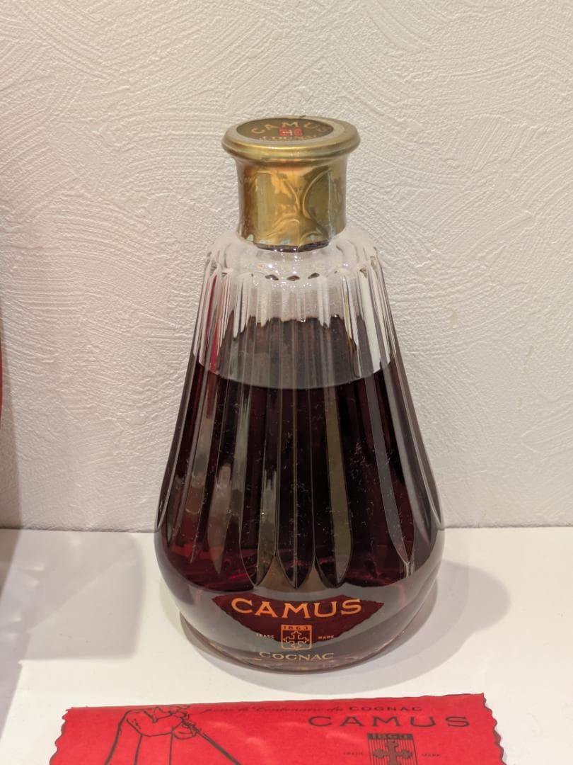 ヨ*イ様 【神奈川県限定発送】コニャック CAMUS バカラ カラフェ 700m