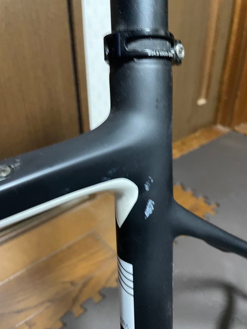 o*a様 売り切り カーボン フレームセット orro 56cm ロードバイク