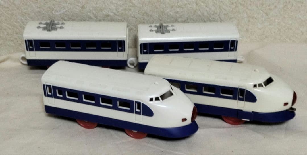 昔のプラレール ライト付き 0系新幹線