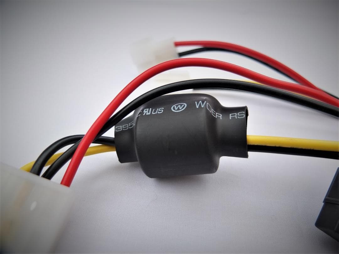 DC-DCアップバーター9V～13.5V⇒13.8V 安定化電源AM小型軽量！