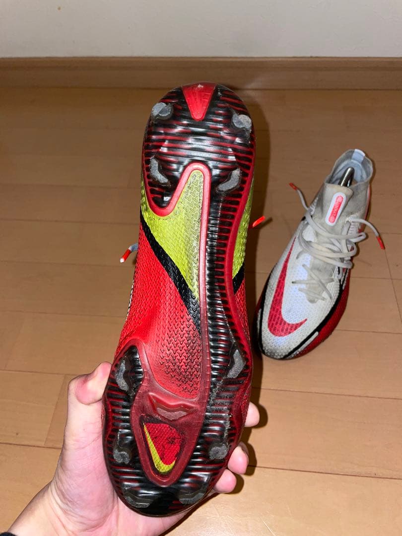 Nike サッカーシューズ・スパイク PHANTOM GT
