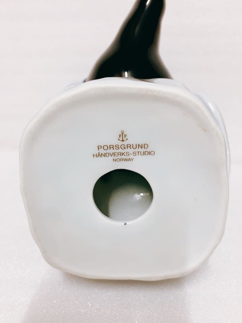 ノルウェー王室御用達Porsgrund陶磁器置物、国鳥「Heath Cook」