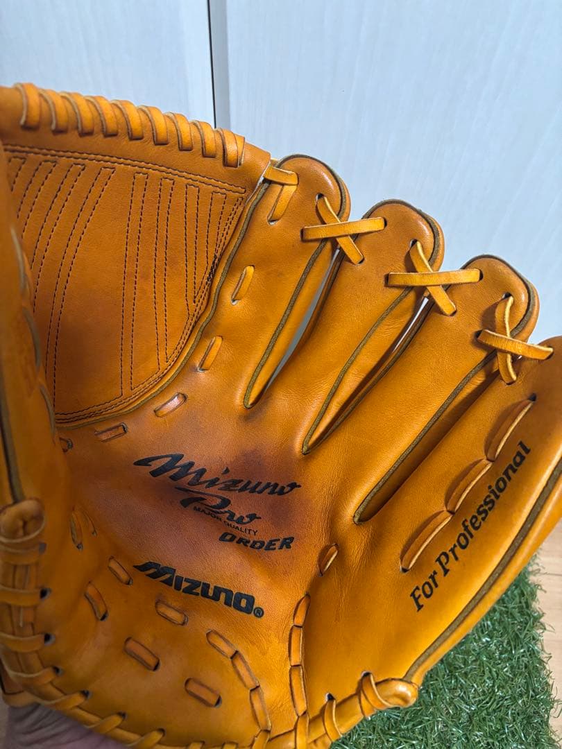 プロ支給品　実使用　ビックM ミズノプロ 投手　ファーストバック　Mマーク
