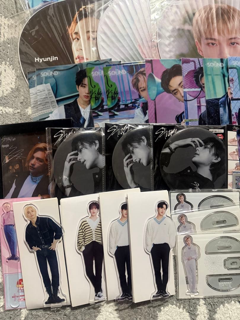 Stray Kids ヒョンジン アクスタ 缶バッジ うちわ グッズ まとめ売り