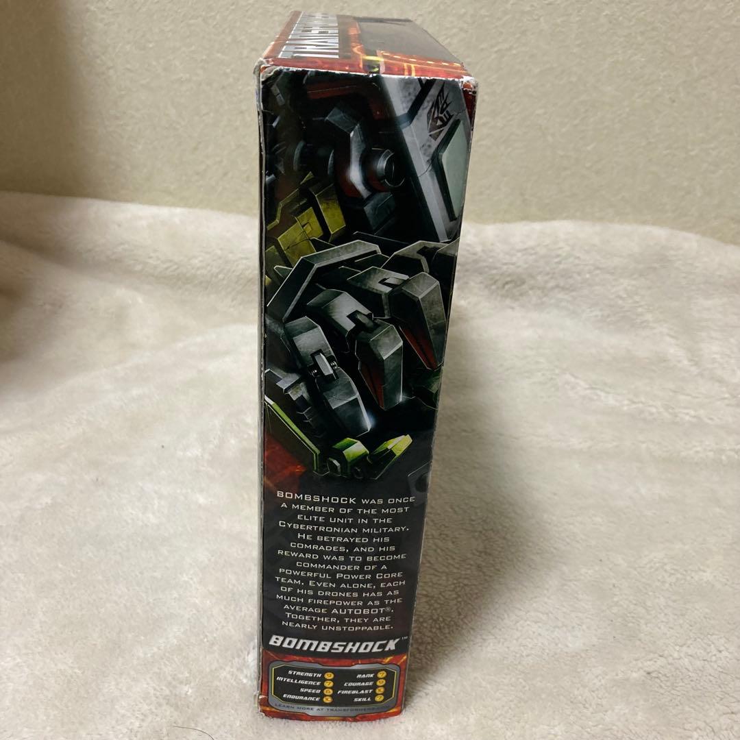 トランスフォーマー パワーコアコンバイナーズ ボムショック コンバティコンズ