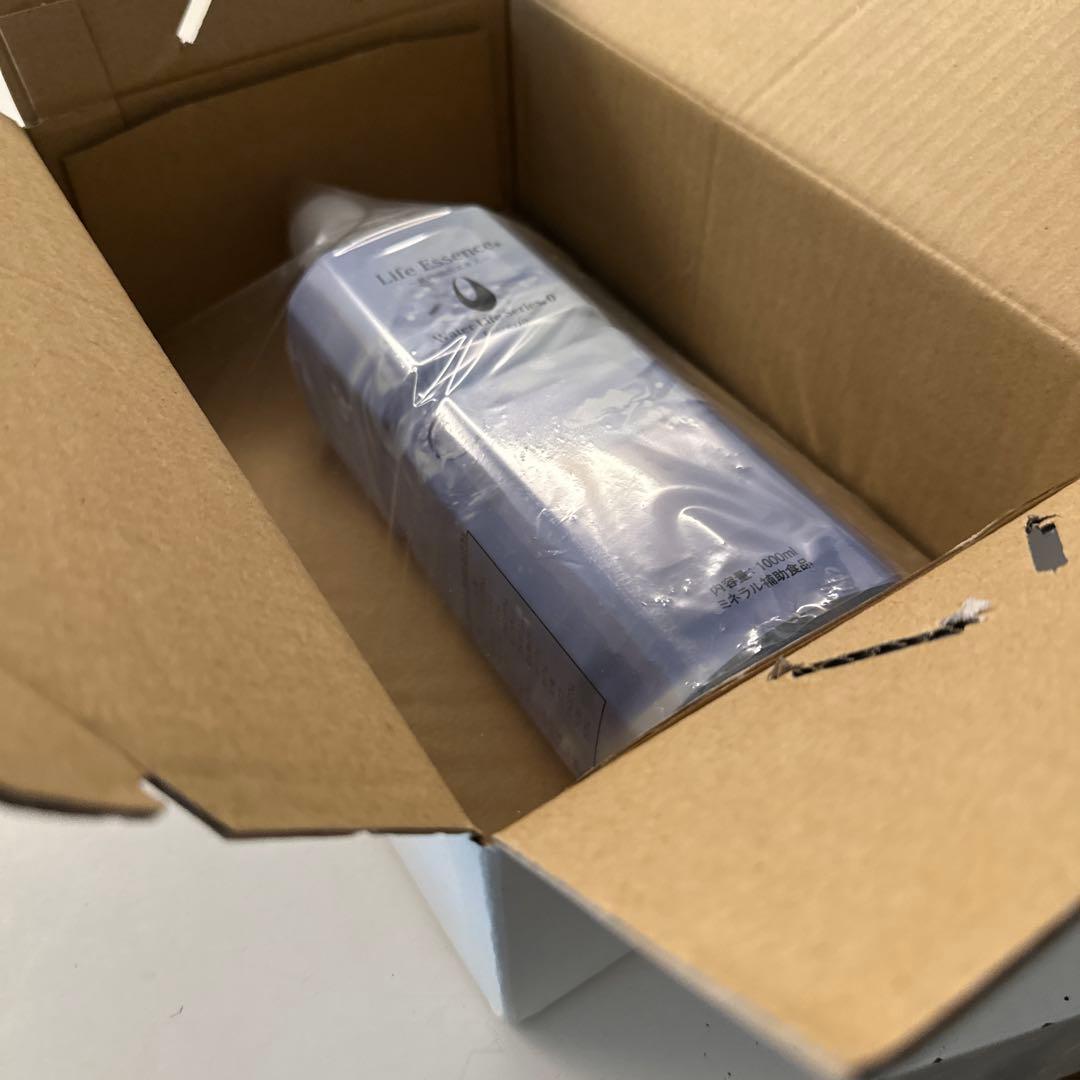 ポタポタクラブ　ミネラルLife Essence1000ml