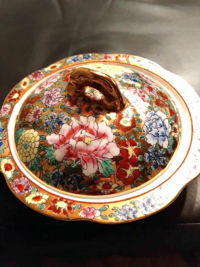 中国製　蓋付き　煮物椀？