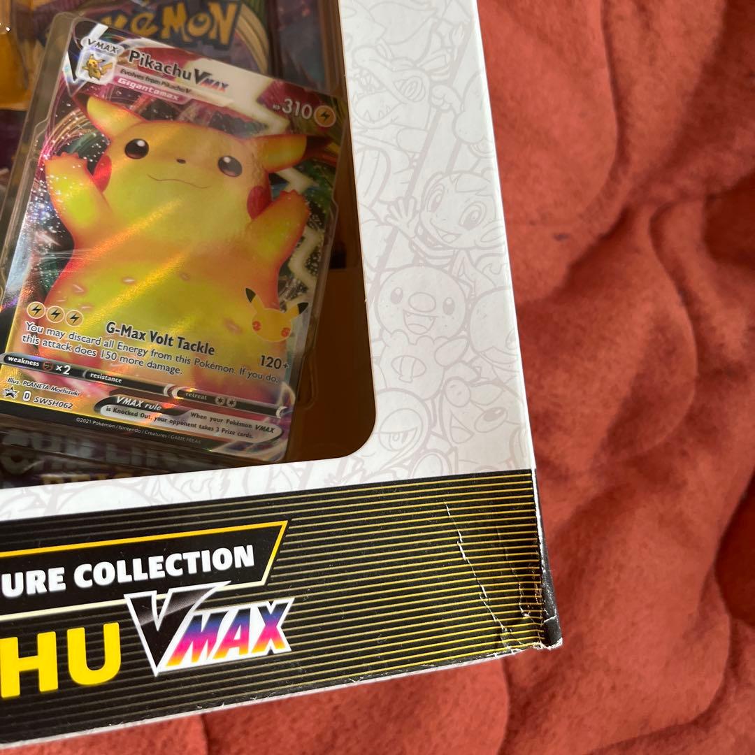 ポケモンカード ピカチュウVMAX フィギュア プロモ セレブレーション