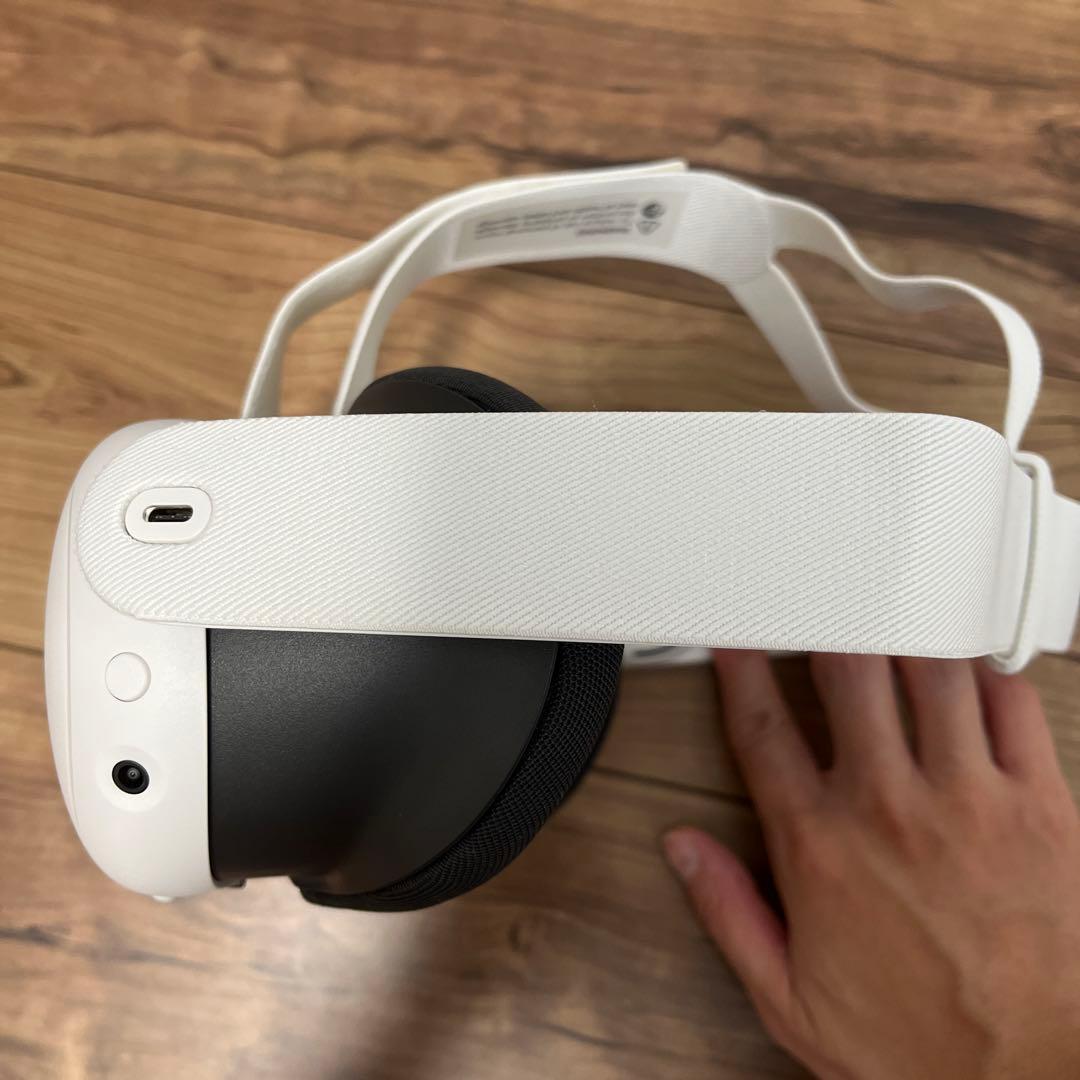 【美品】2025年8月23日購入品　 Quest 3 512GB