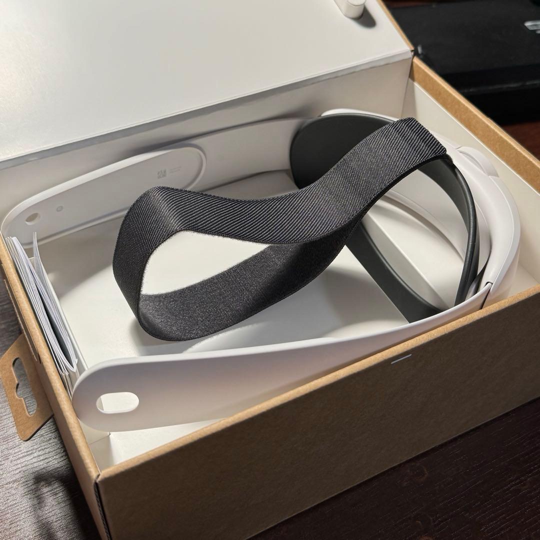  Quest 3 128GB 4点セット ストラップ/ケース/ケーブル