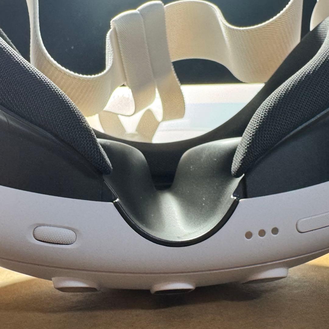  Quest 3 128GB 4点セット ストラップ/ケース/ケーブル