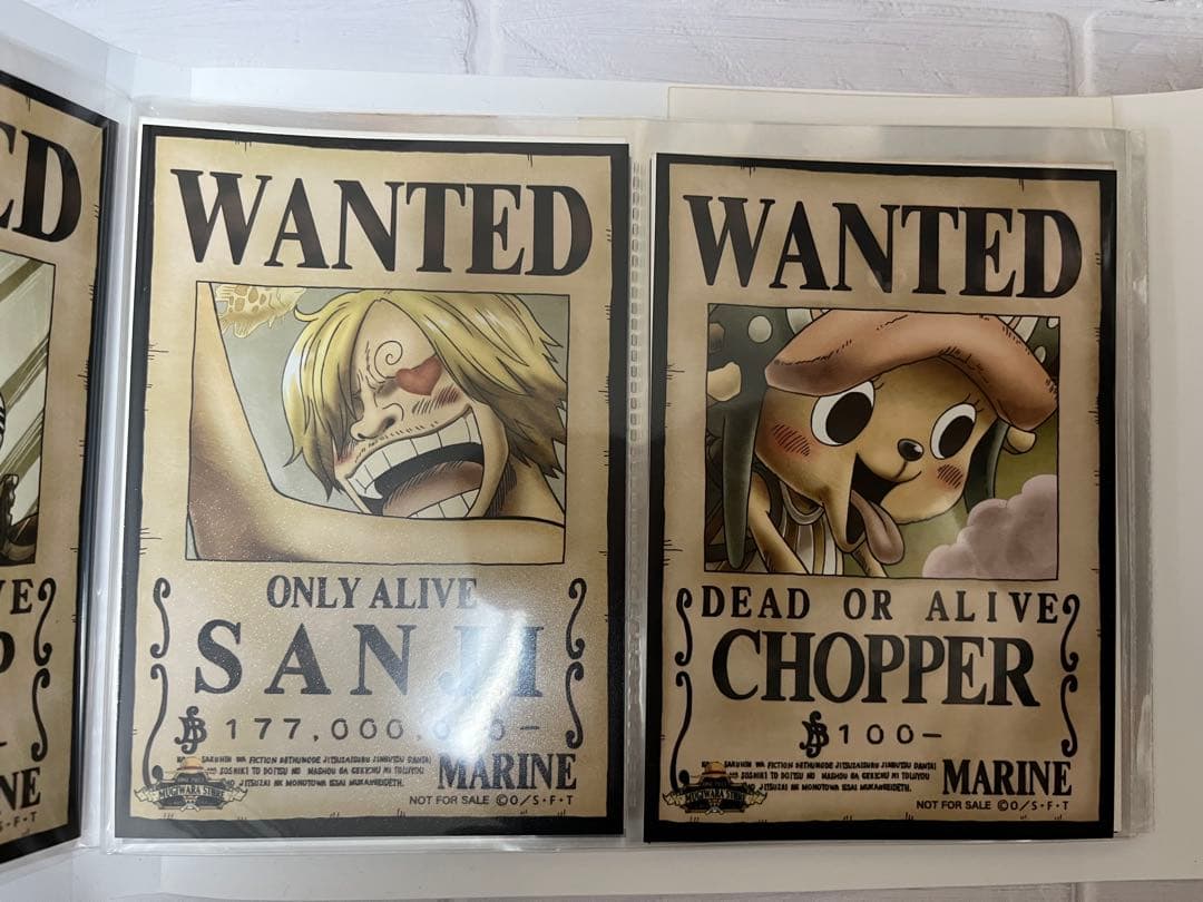 ONE PIECEグッズ　クリアファイル　限定シール　手配書まとめ販売　ルフィ