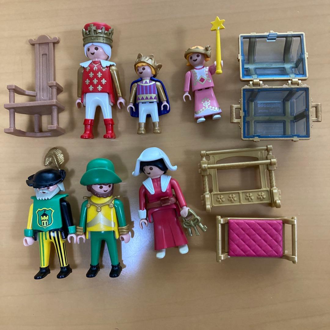 古いプレイモービル　お城・家のパーツ大量