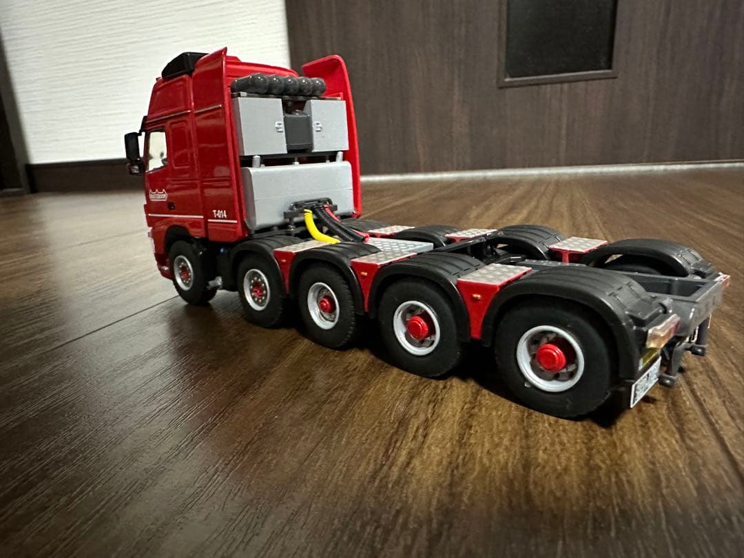 WSI VOLVO FH16 10×4 NOOTTEBOOM 1／50