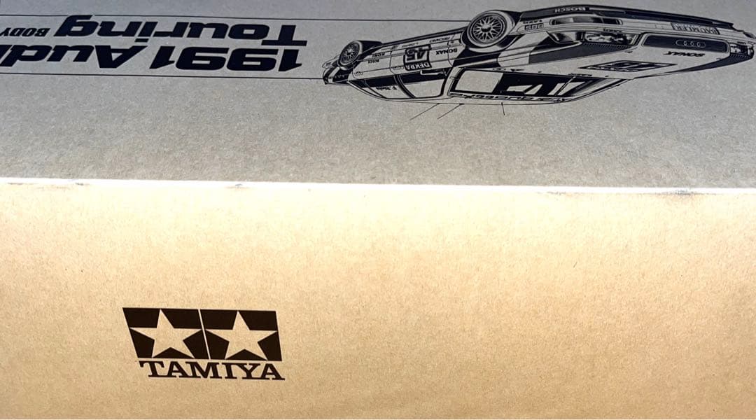 新品ボディ　タミヤ　1991 アウディ V8 ツーリング　クワトロ ラリー A2