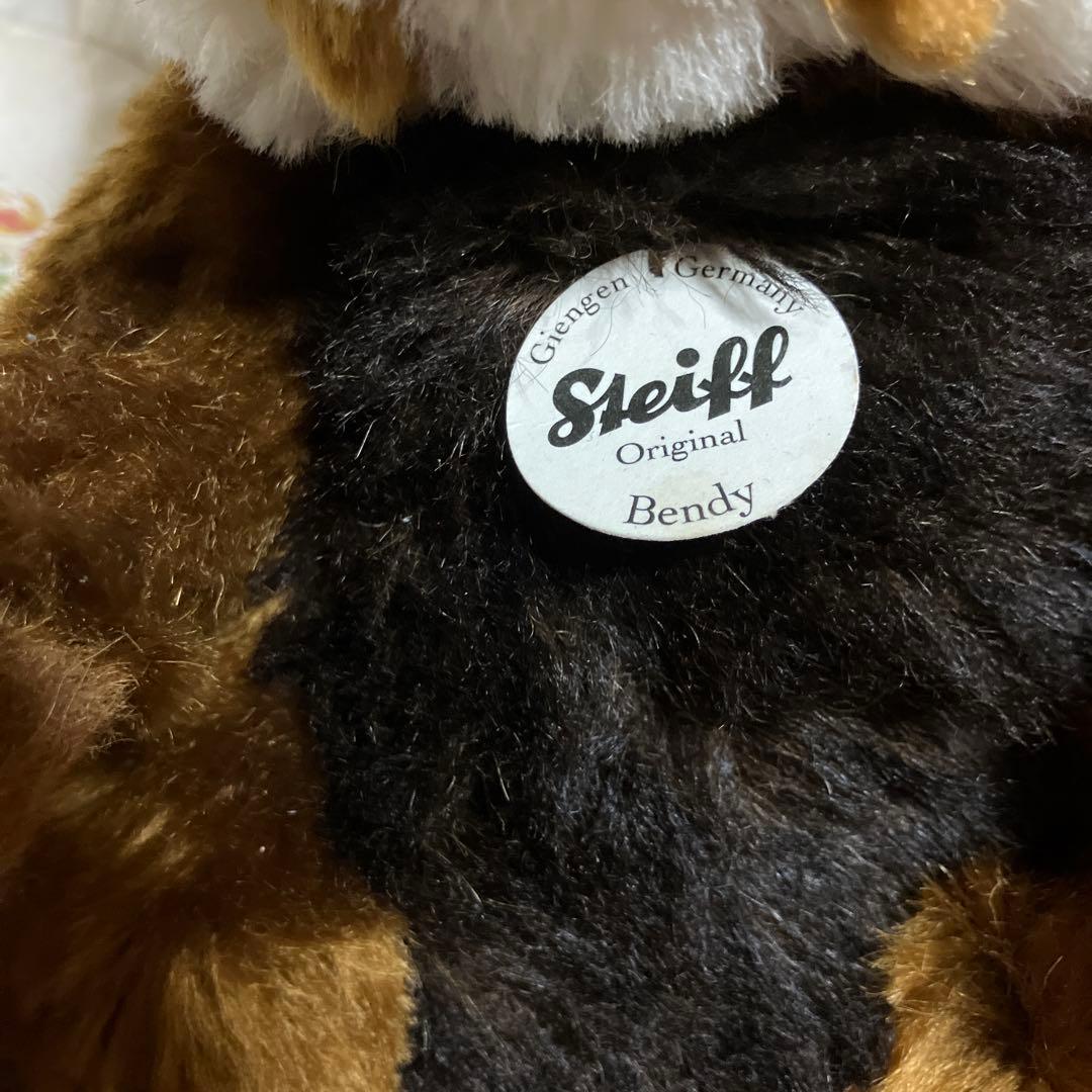 Steiff テディベア　Bendy ベンディぬいぐるみ　レッサーパンダ