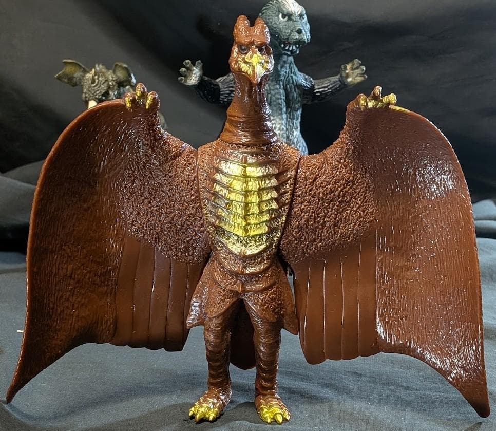 昭和ゴジラ・バラゴン・アンギラス・ラドン・モスラ幼虫（バンダイ）ソフビ５体セット