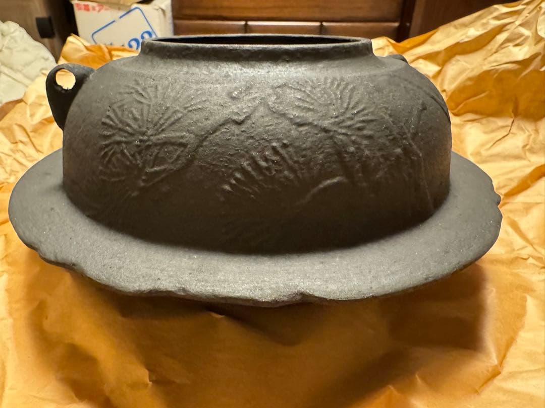 置炉　磨入子　桑色　置炉釜　老松紋　五徳　虫喰　　置き炉3点セット　茶道具