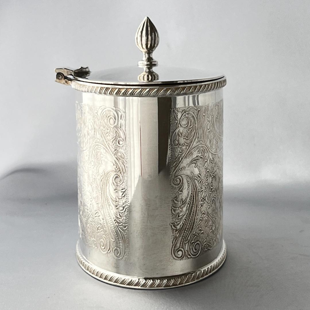 【英国】チェイシングの素晴らしいティーキャディー【シルバープレート】