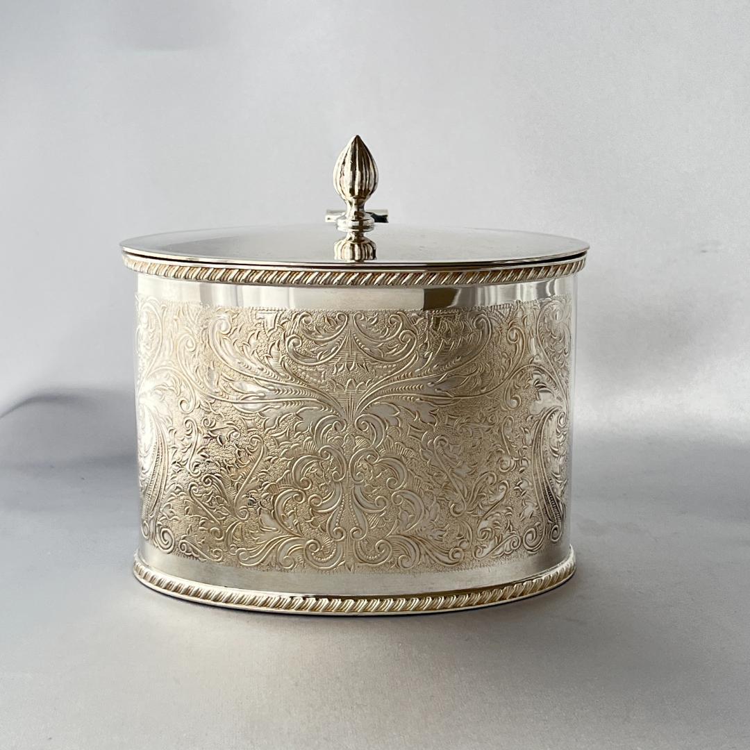 【英国】チェイシングの素晴らしいティーキャディー【シルバープレート】