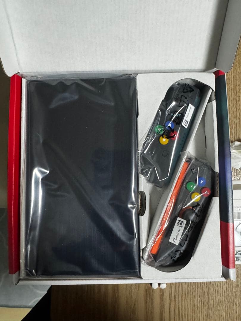 【美品】　Nintendo switch 2本体　国内専用