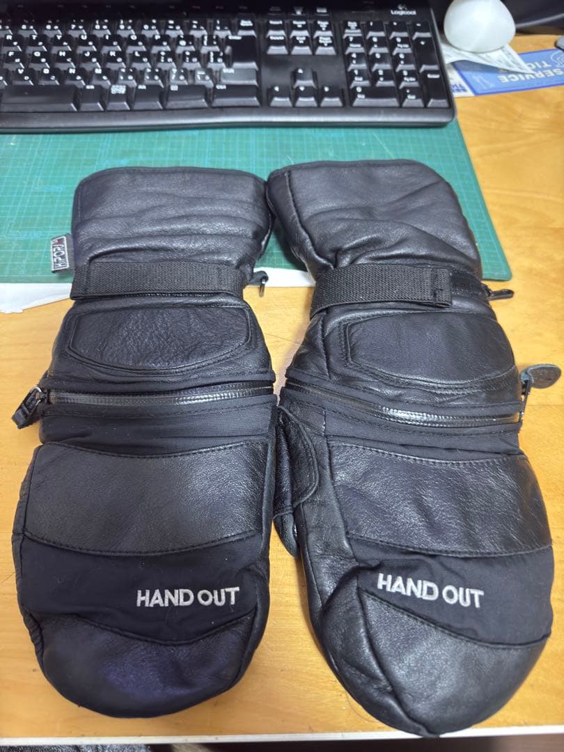 HAND OUT PRO MITTEN ハンドアウト グローブ スノーボード