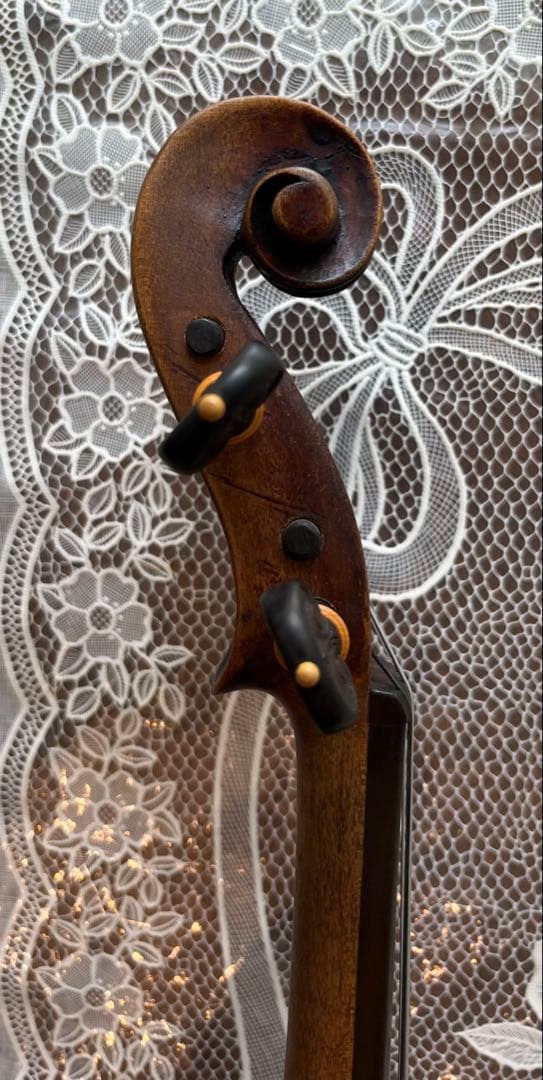 Gasparo da Salò ラベルのオールドバイオリン　ダブルパープリング‼️