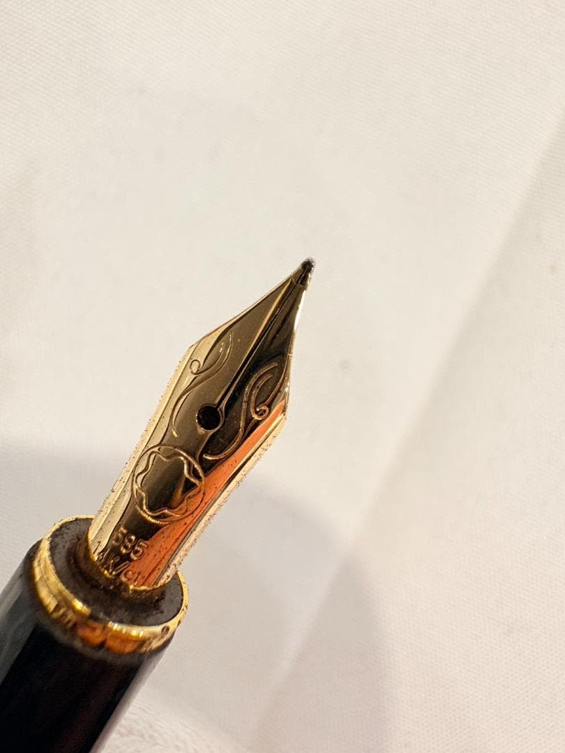 MONTBLANC モンブラン ノブレスオブリージュ万年筆 14金使用