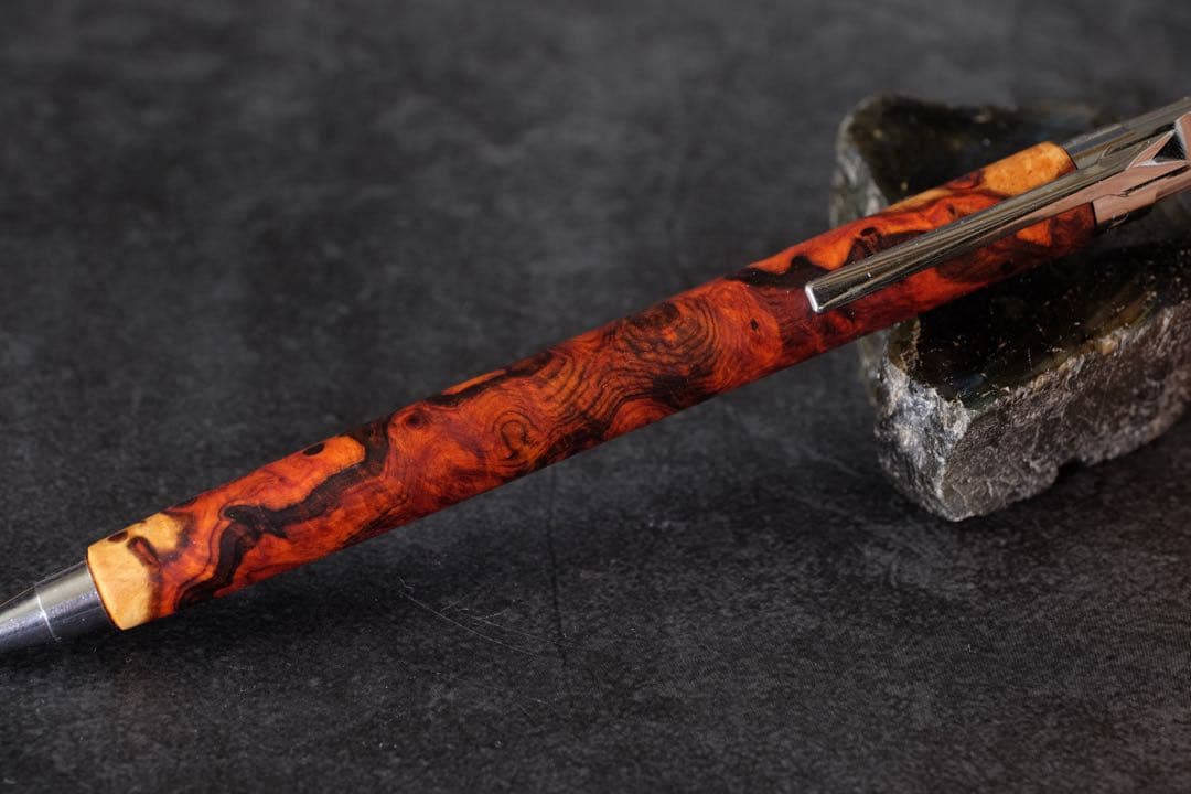 PG5木軸カスタム0214　高村杢工房 製図用シャープペンシル　極上花梨瘤紅白