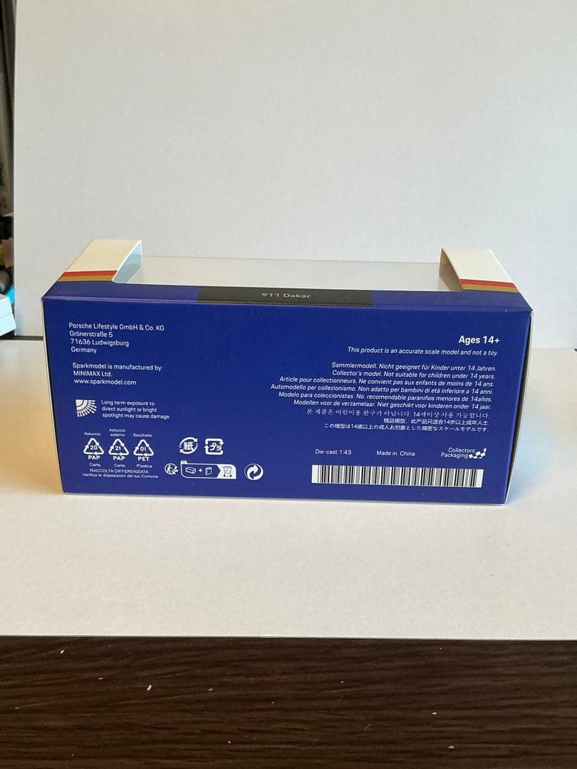 【未開封】1/43 ポルシェ 911 ダカール