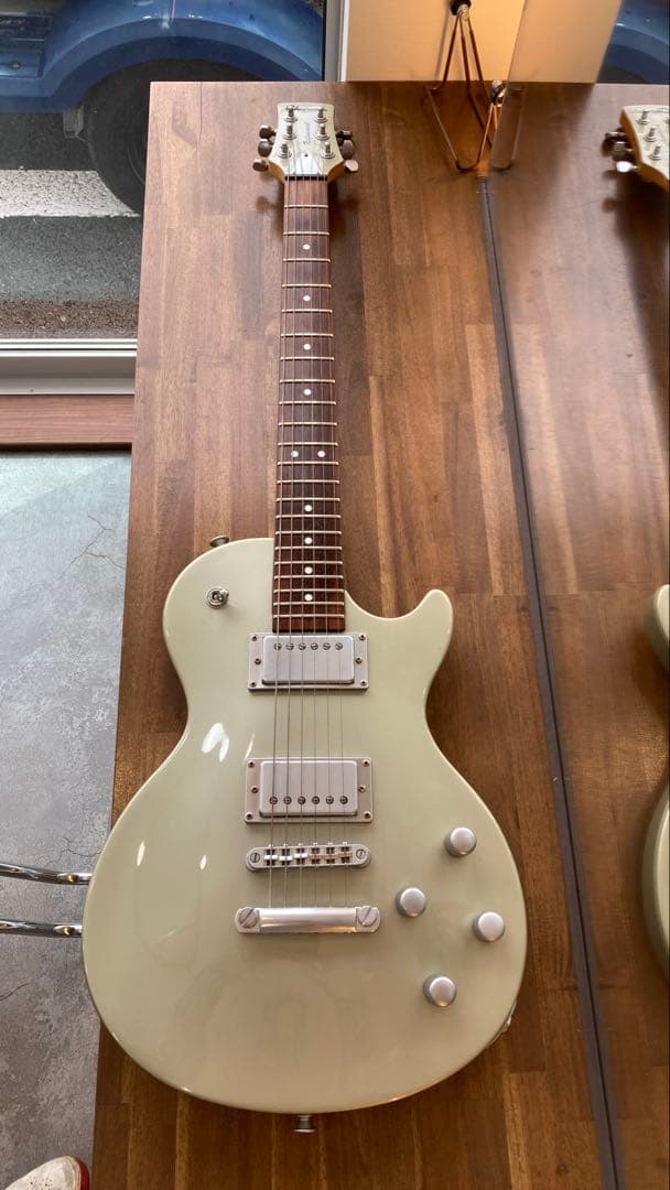 シャーベル Charvel Refinement ギター