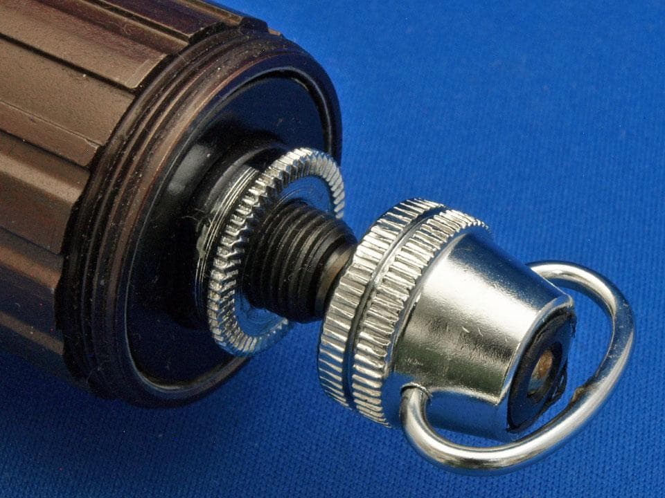 サンツアー（SunTour）シュパーブ プロ（SUPERBE Pro）前後ハブ