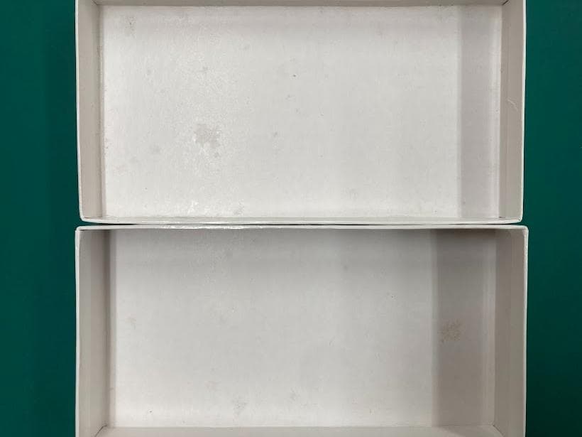 広島東洋カープ　グラブ革長財布（メタリック）未使用品