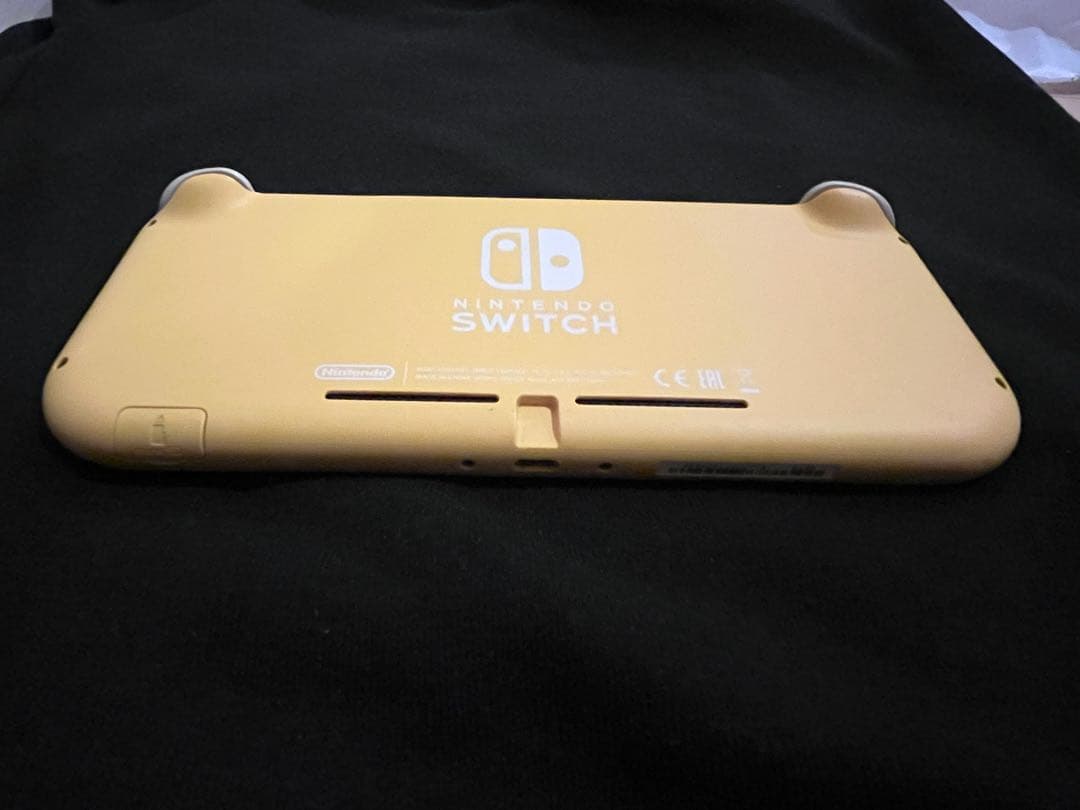 Nintendo Switch Lite イエロー(ジャンク品)