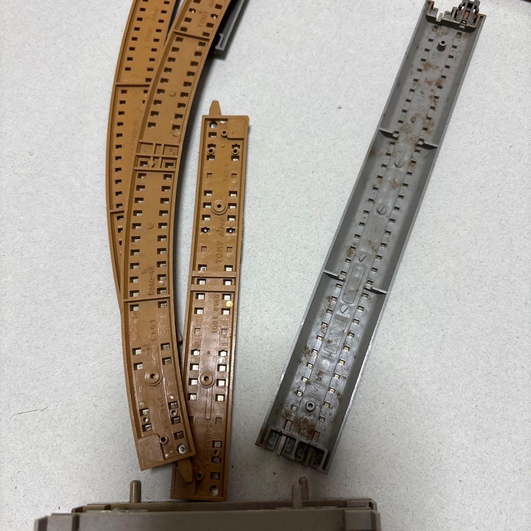 レール 多数部品大量まとめ出品ジャンク品tomix 他 車両6台　値引きできます