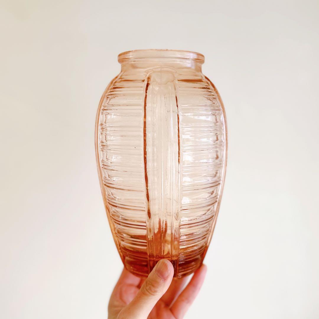 ヴィンテージ ピンクガラスのフラワーベース 花瓶 アール・デコ フランス