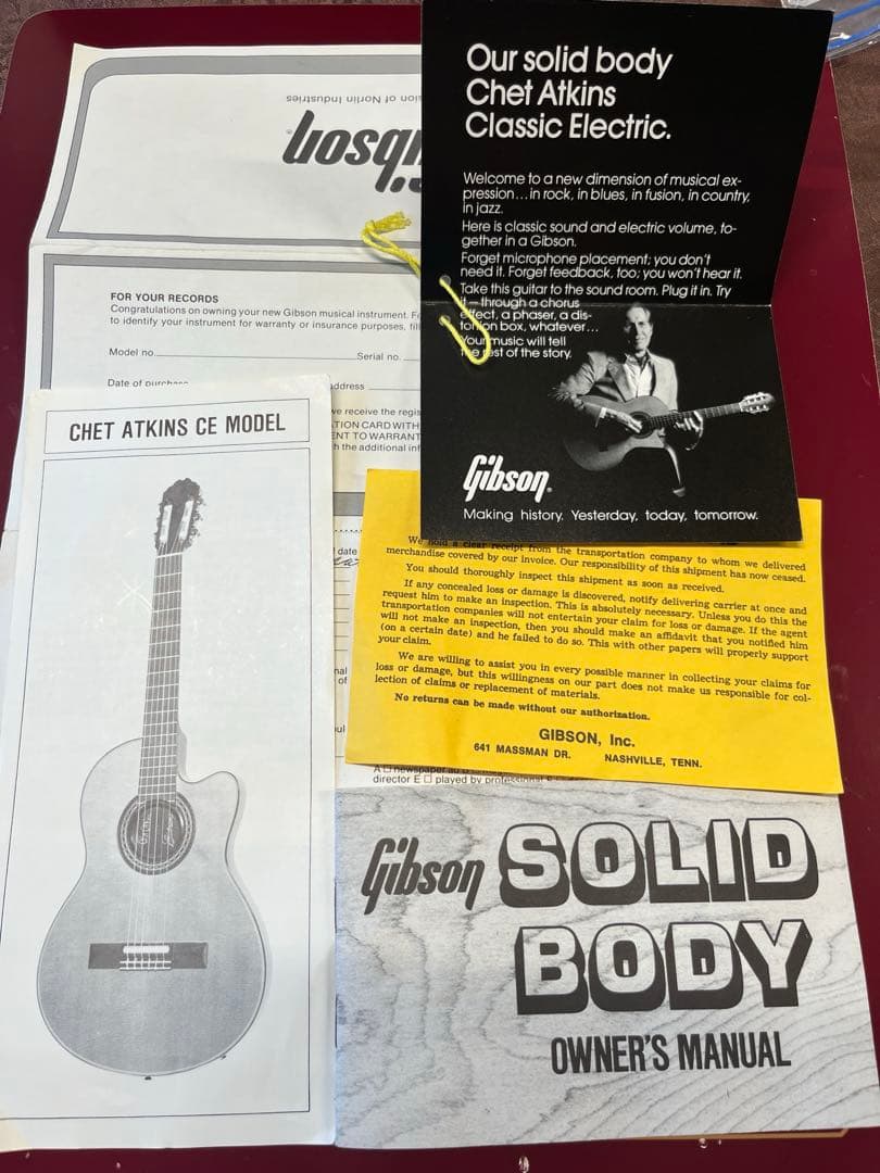 ギブソン　チェットアトキンス　CEモデル
