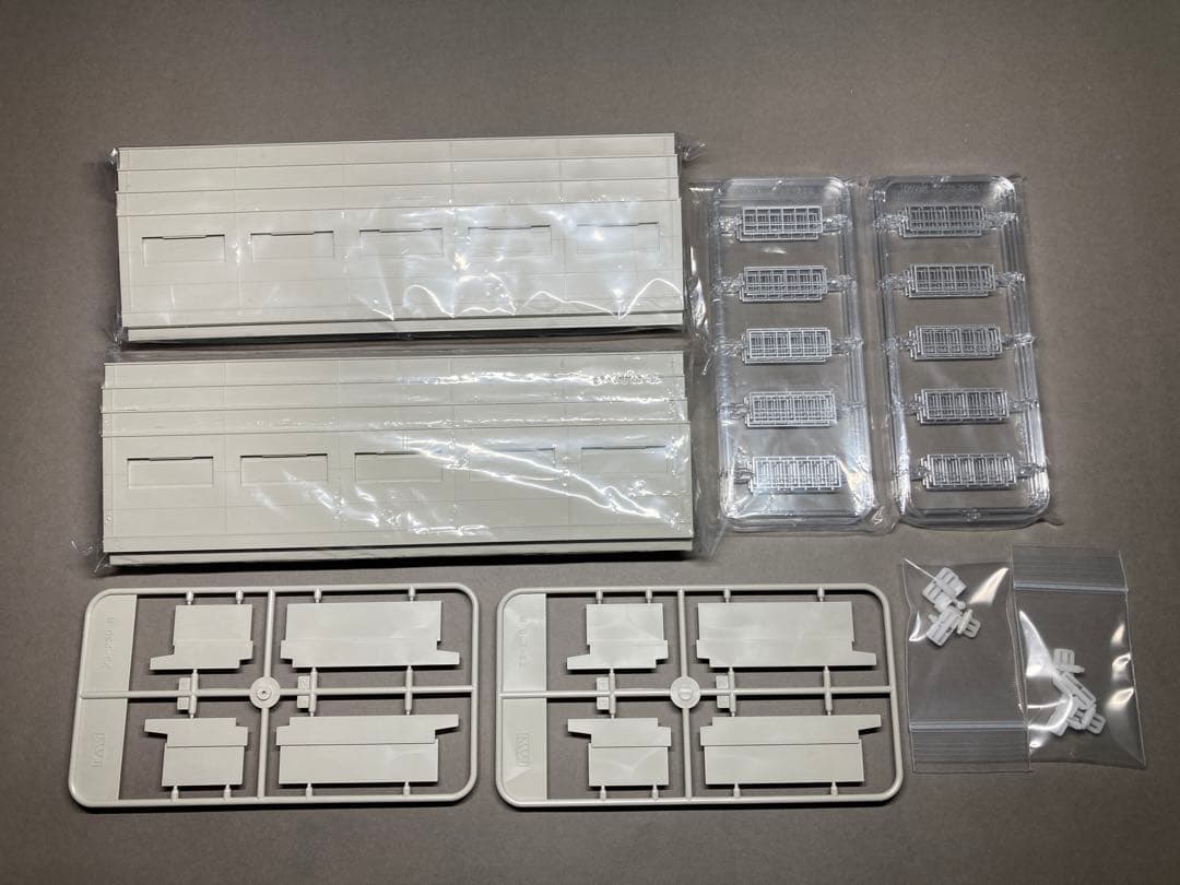 高架駅セット×1 高架駅延長プレート×2 KATO