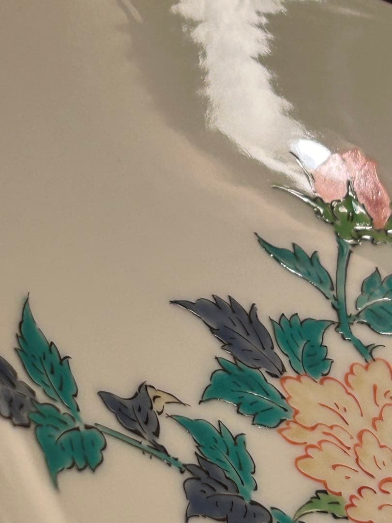 人間国宝 14代 柿右衛門 本人作 濁手 牡丹文 皿