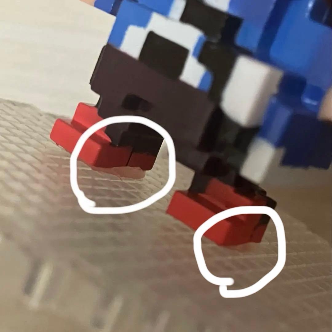 主人公　トウコ　トウヤ　チェレン　ベル　ゲームドット　フィギュア　缶バッジ