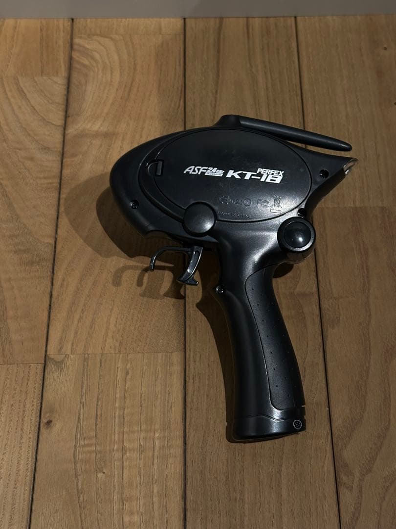 【今だけタイムセール♪】ミニッツ用プロポ　PERFEX シャーシパーツ付きセット