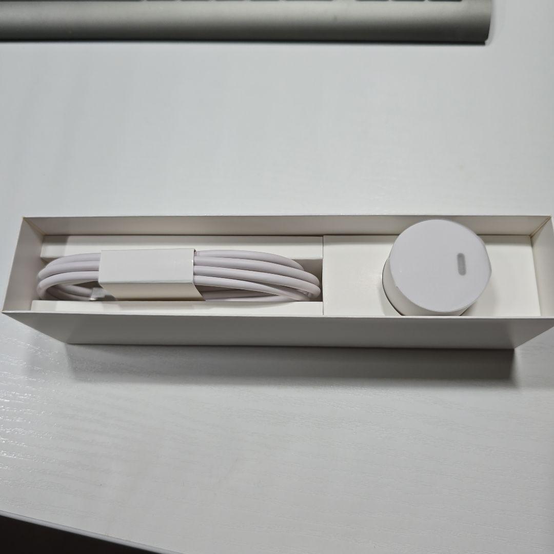  Quest 3 アクセサリー付き 使用時間10時間ほど