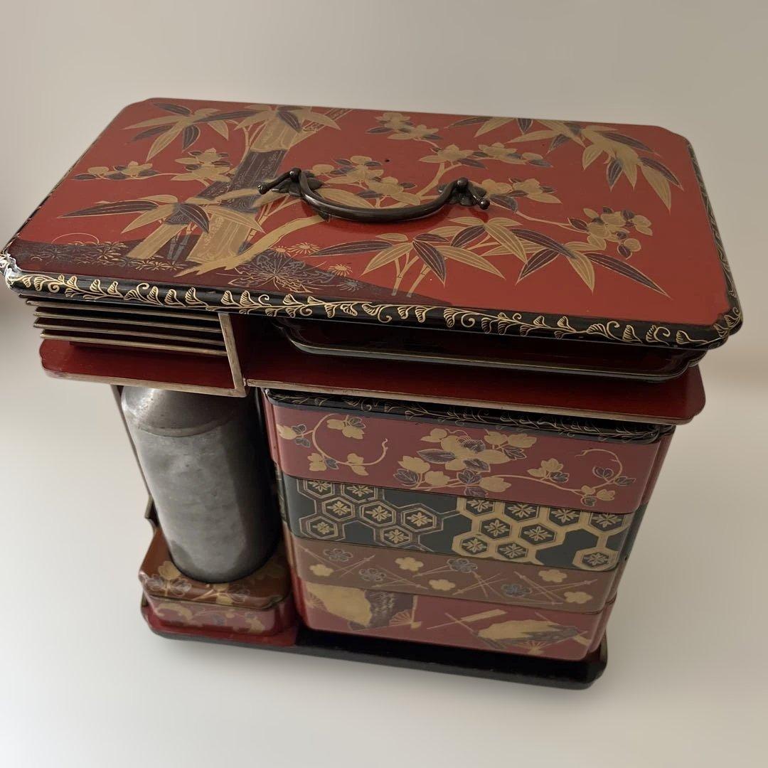 重箱　年代物　木製漆器　骨董　お弁当箱　アンティーク⭐︎希少⭐︎木箱付き